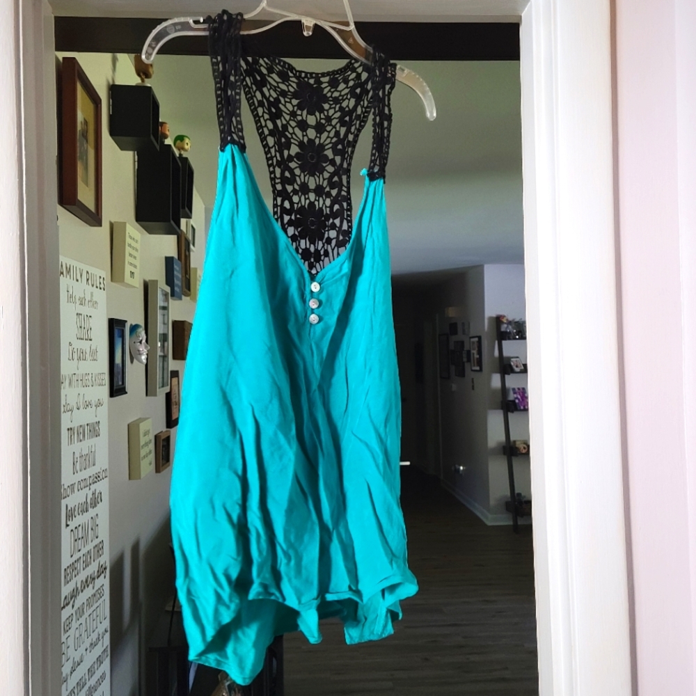 2 for 15$ Full Tilt Razor Back Tank Top.